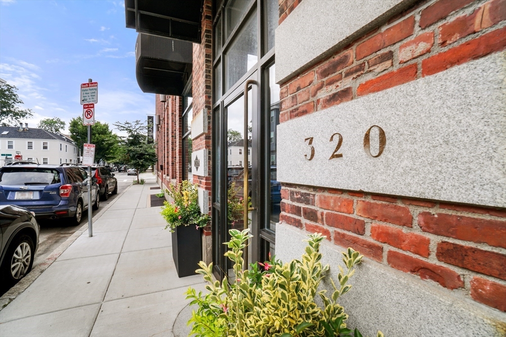 320 W Second, South Boston