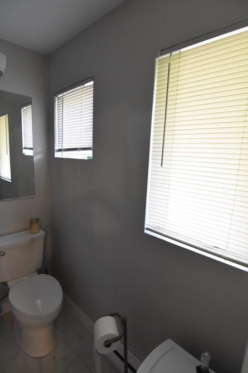 200 Falls Boulevard, Quincy