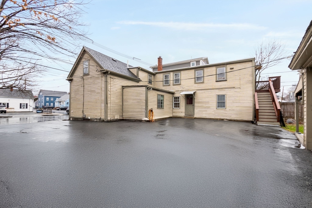 92 Washington St, Peabody