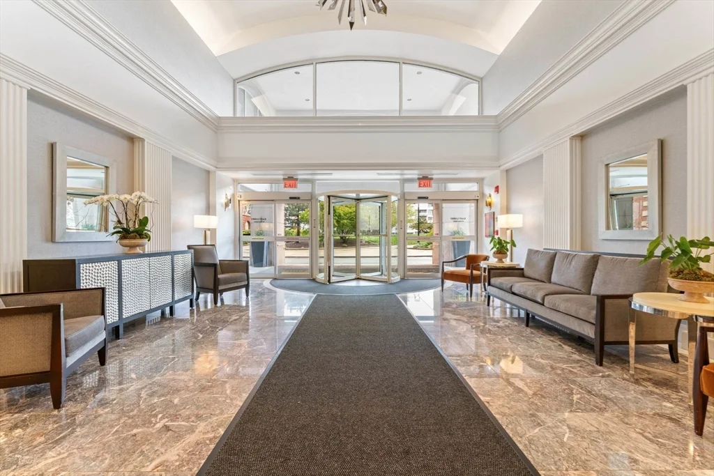 197 Eighth St, Charlestown