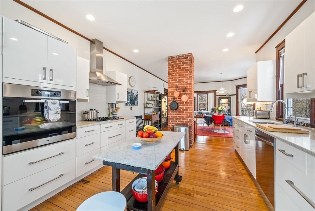 38 Russell St, Cambridge