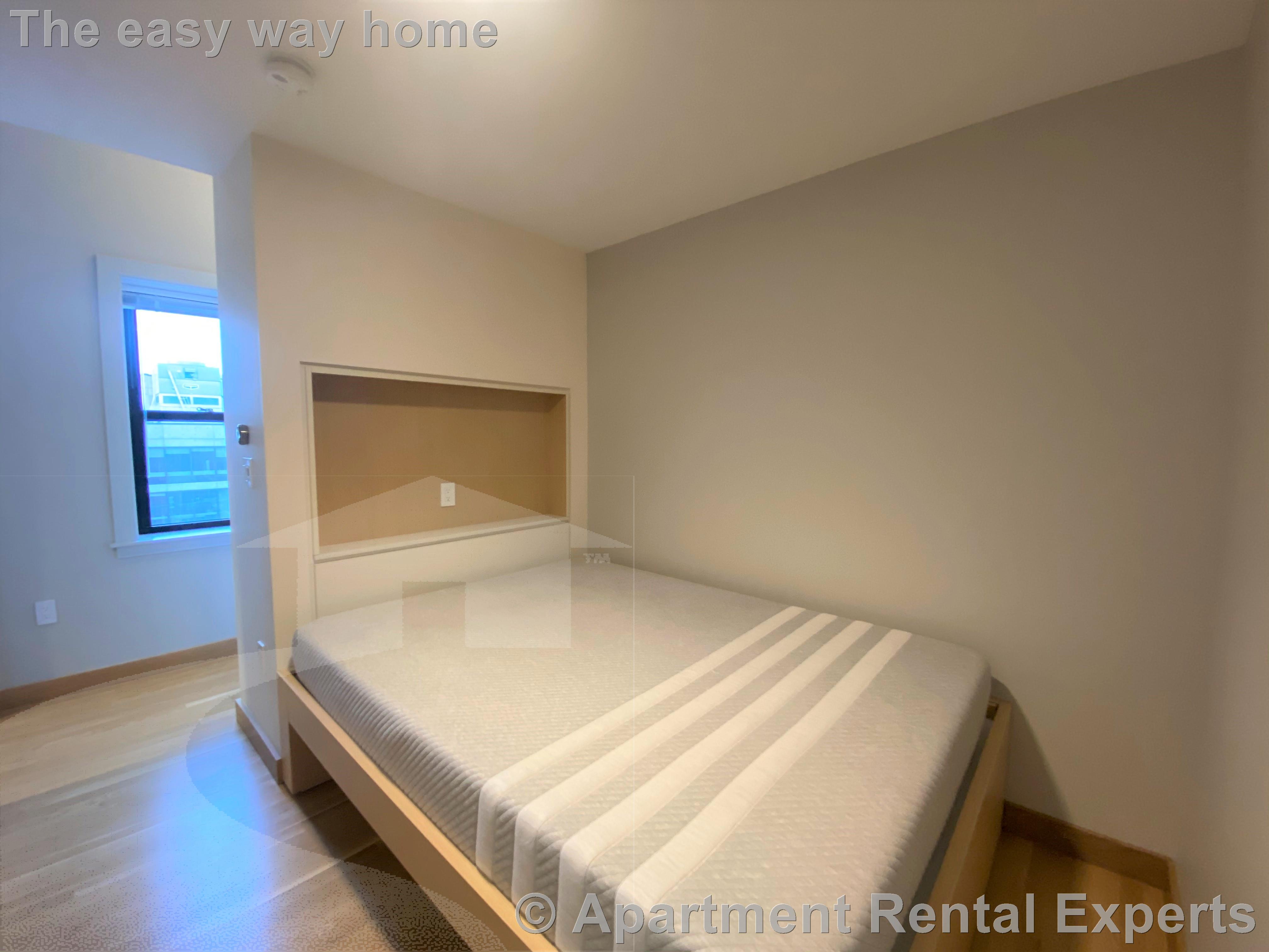 115 Mt Auburn St, Harvard Square