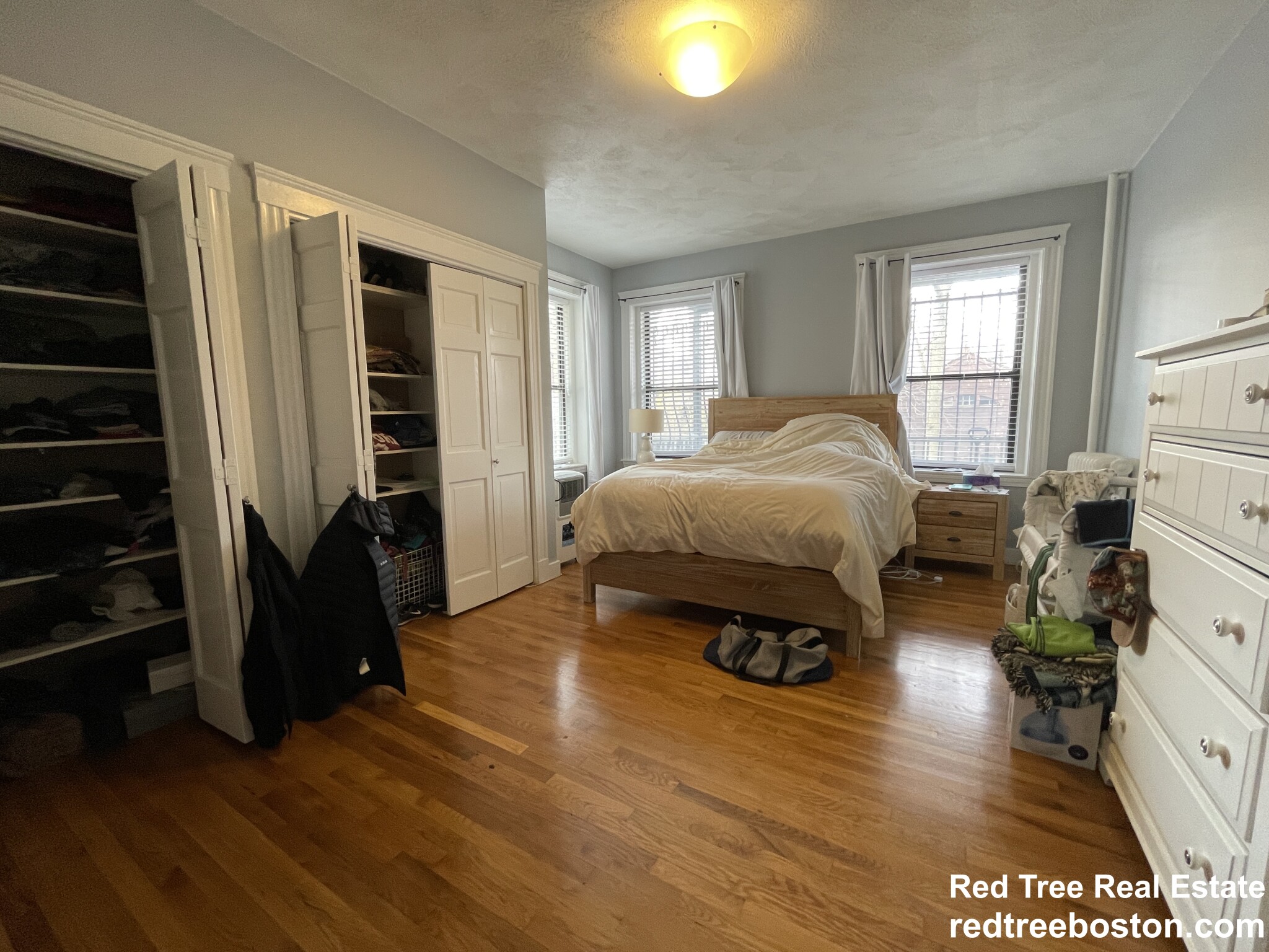 1038 Beacon St, Brookline