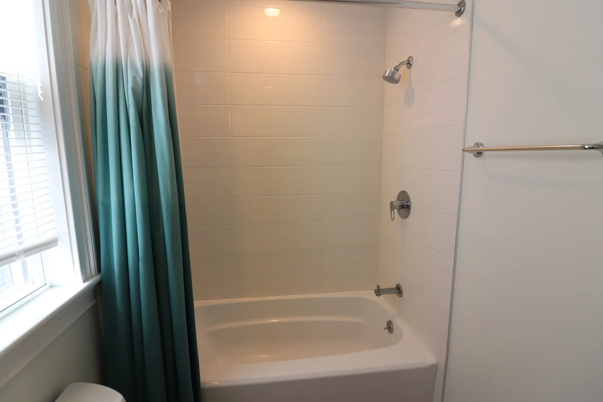 140 Minden St, Jamaica Plain