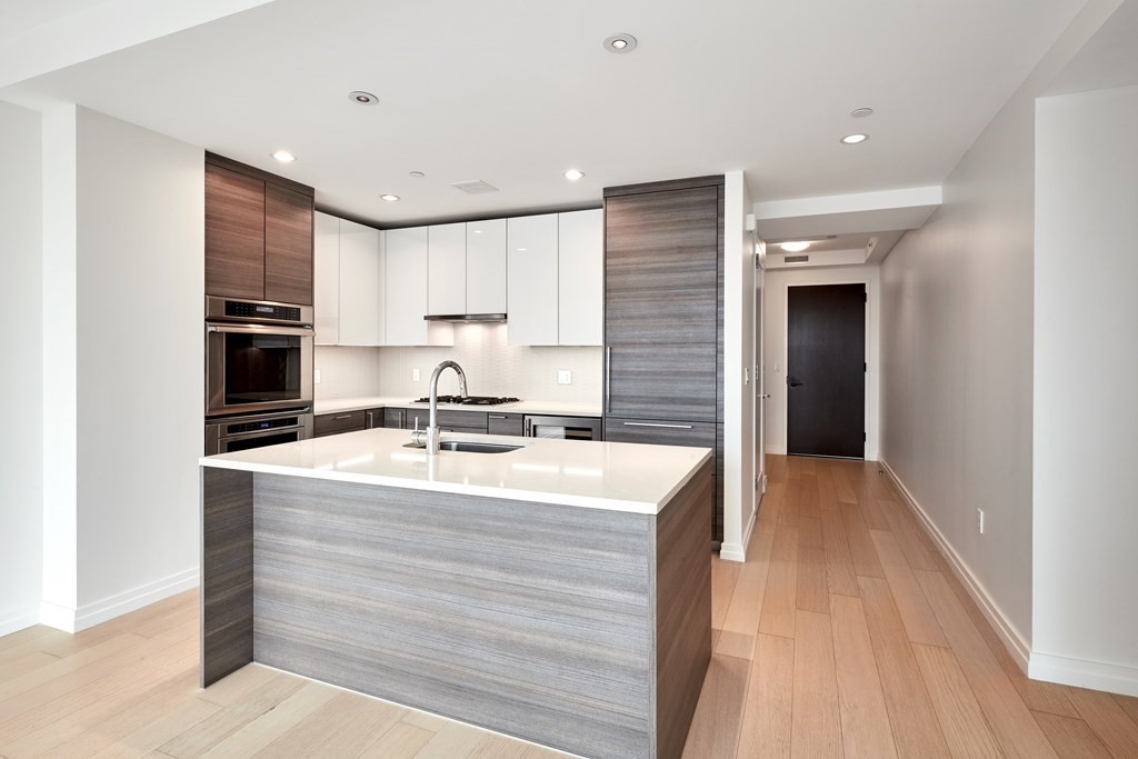 1 Franklin St, Downtown