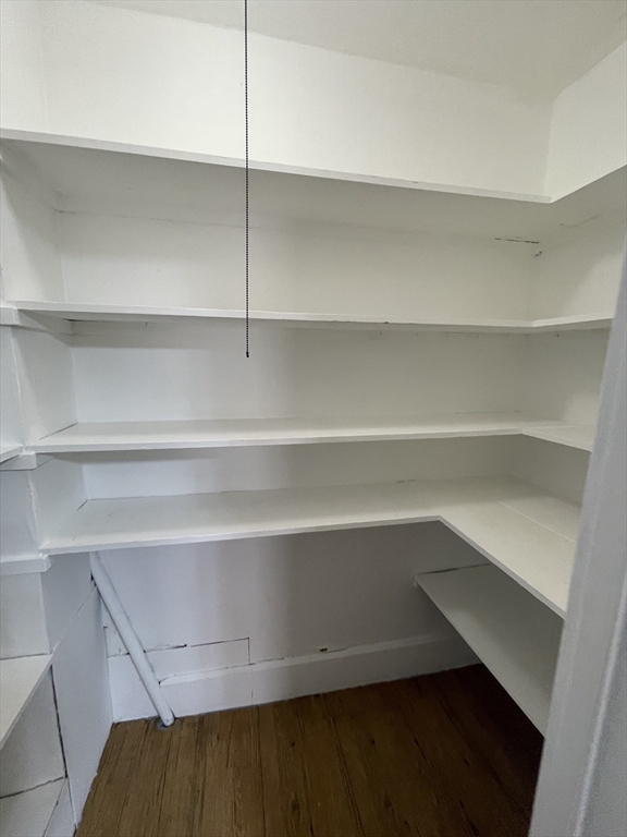 462 Main St, Gardner