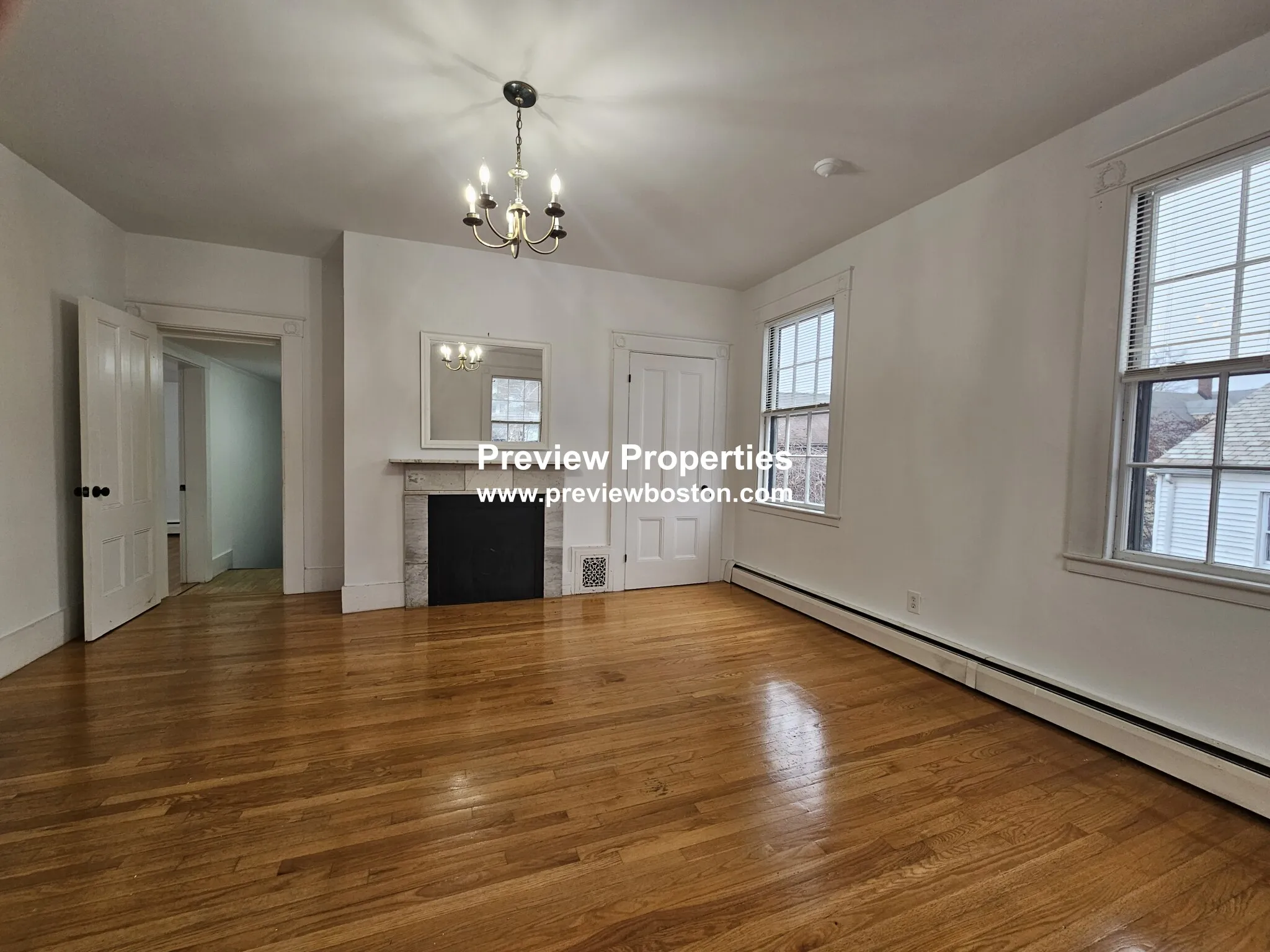 300 Faneuil St, Oak Square