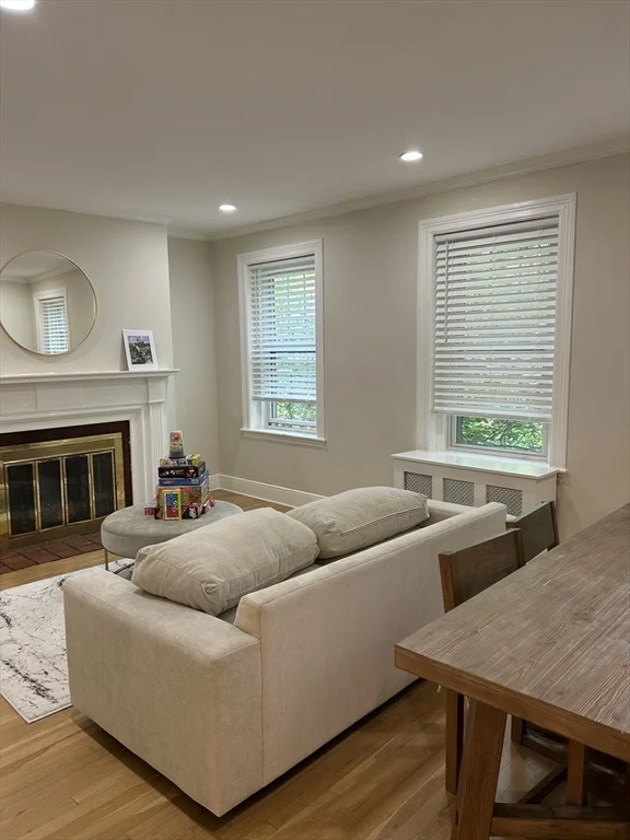 313 Tappan St, Aspinwall Hill