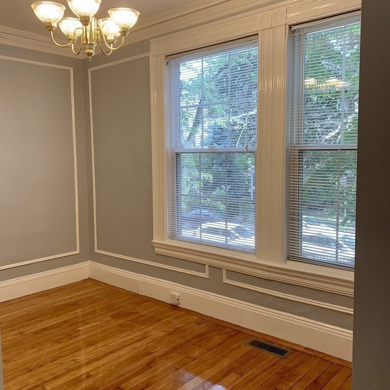 15 Braemore Rd, Brighton