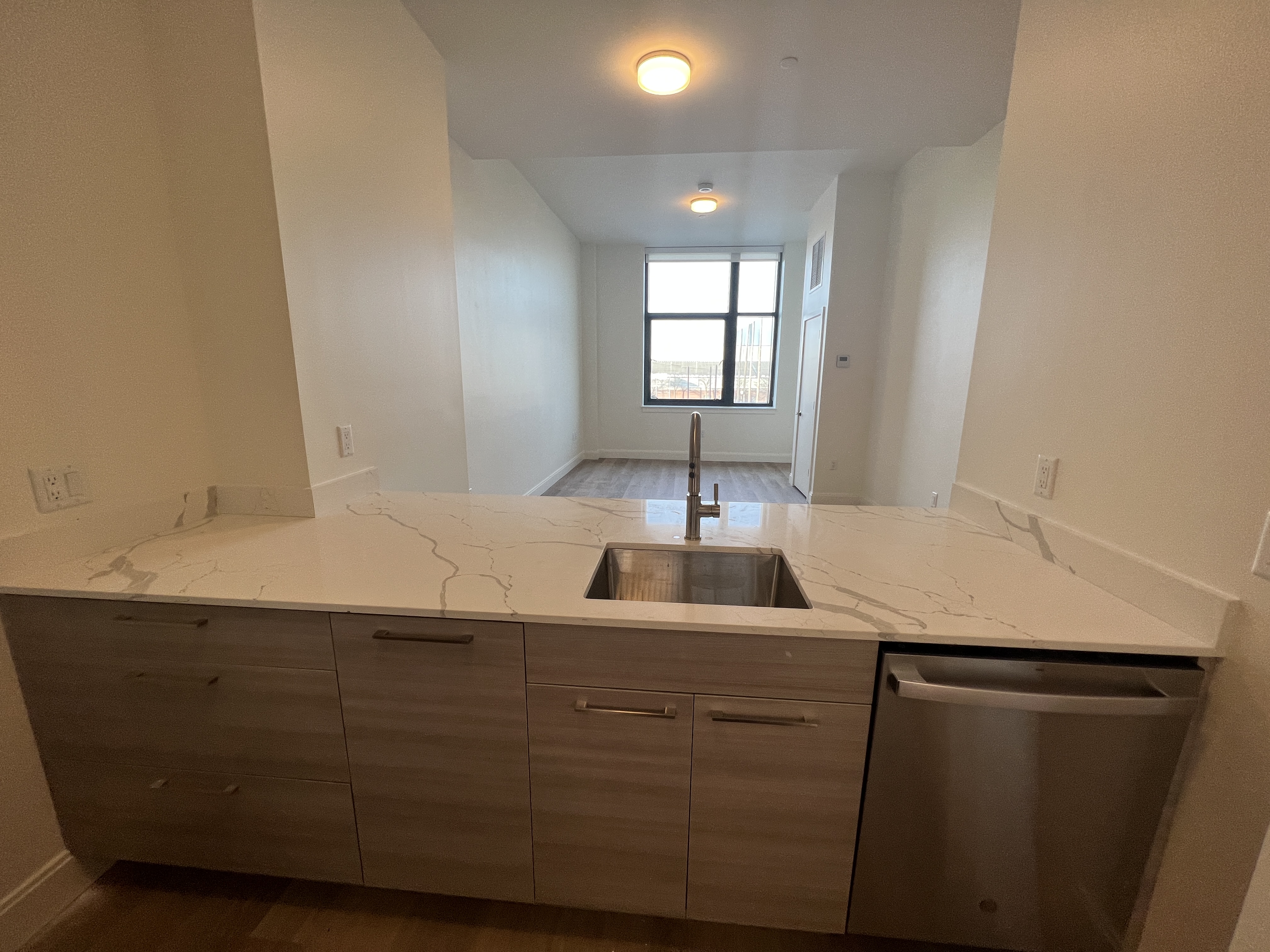 1079 Commonwealth Ave, Allston