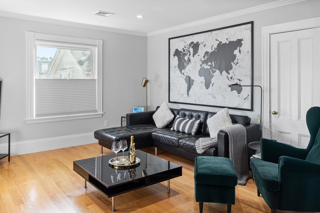 14 Everett St, Tufts University