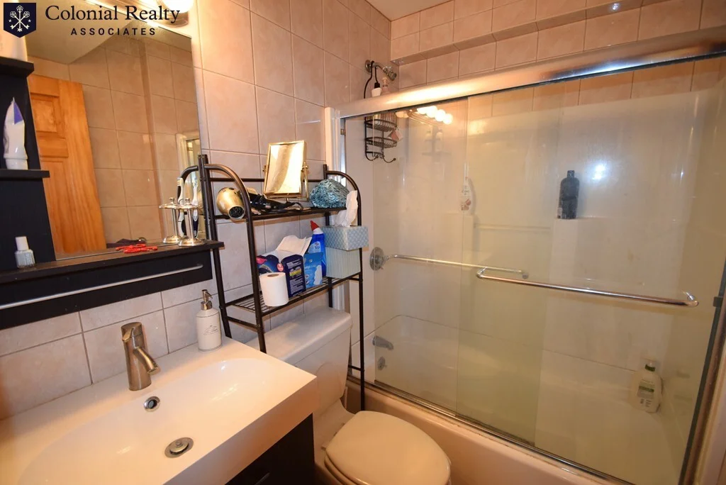 1685 Beacon St, Aspinwall Hill