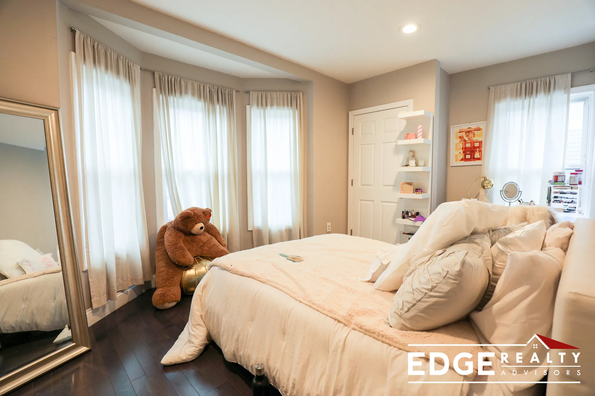 75 Linden St, Allston