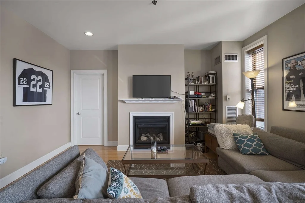 1723 Washington St, South End