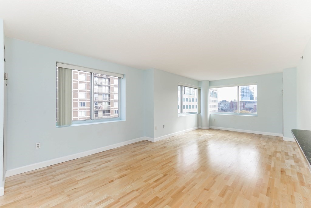 8-12 Museum Way, East Cambridge