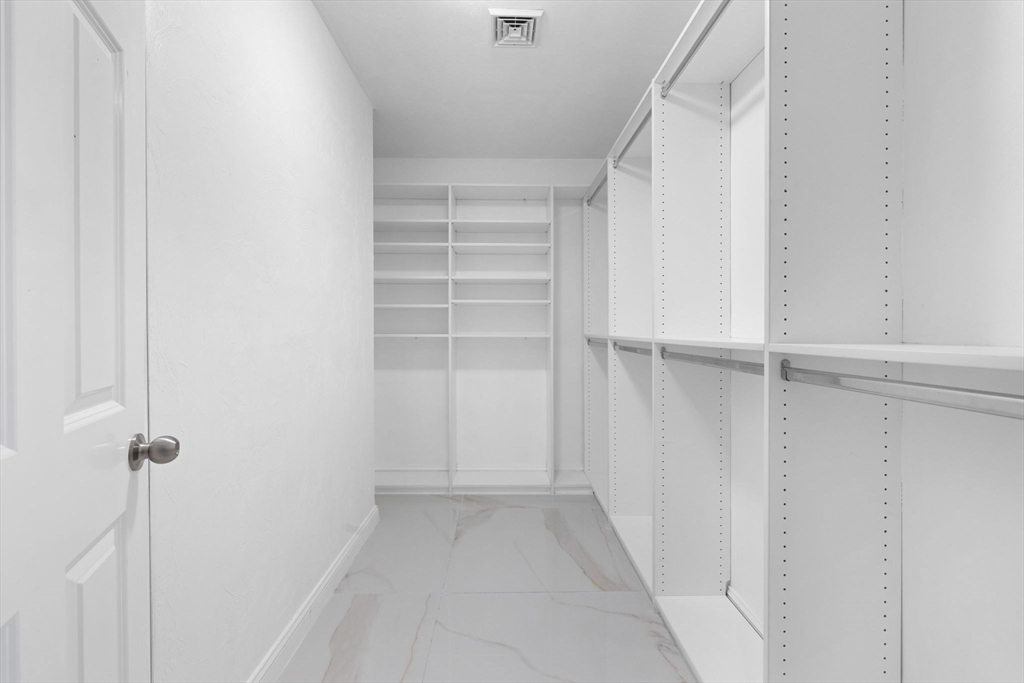 60 Shufelt Rd, South Walpole