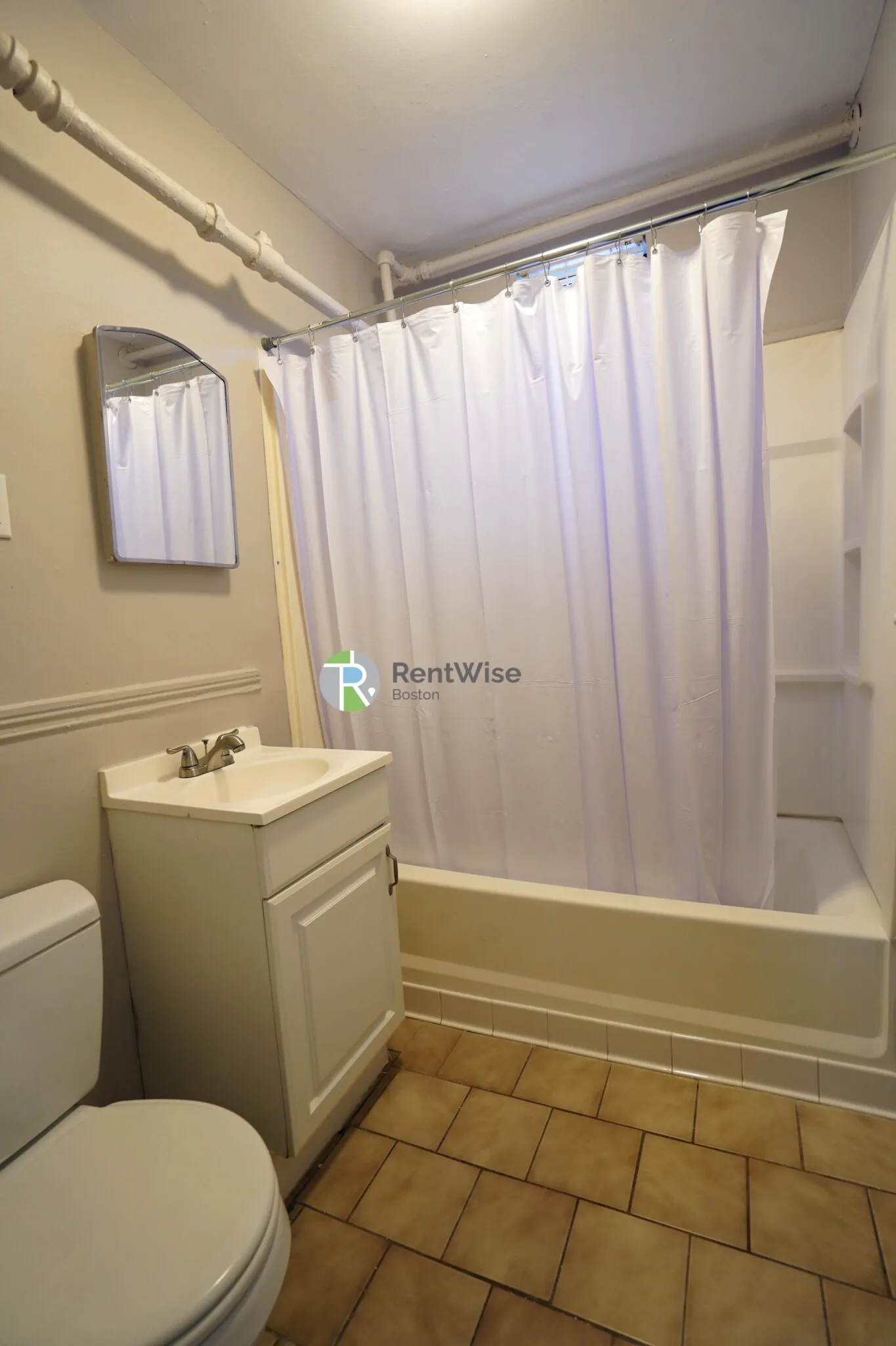 56 Gardner St, Allston