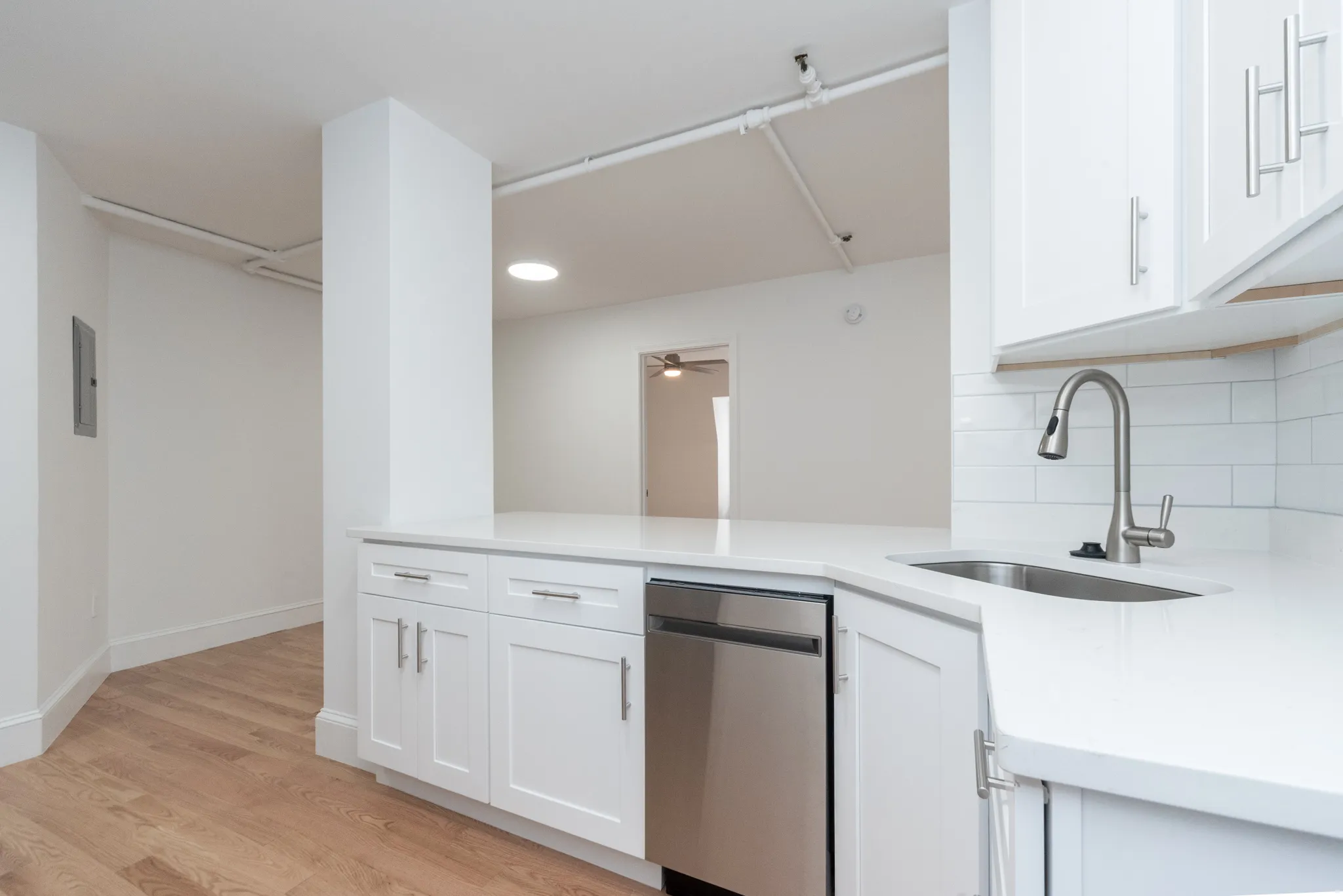 91 Westland Ave, Fenway