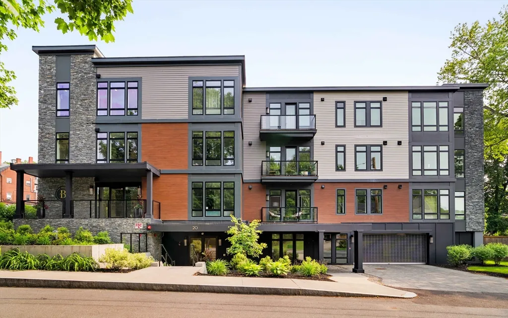20 Kinmonth Rd, Newton