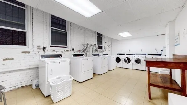 35 Queensberry St, Fenway