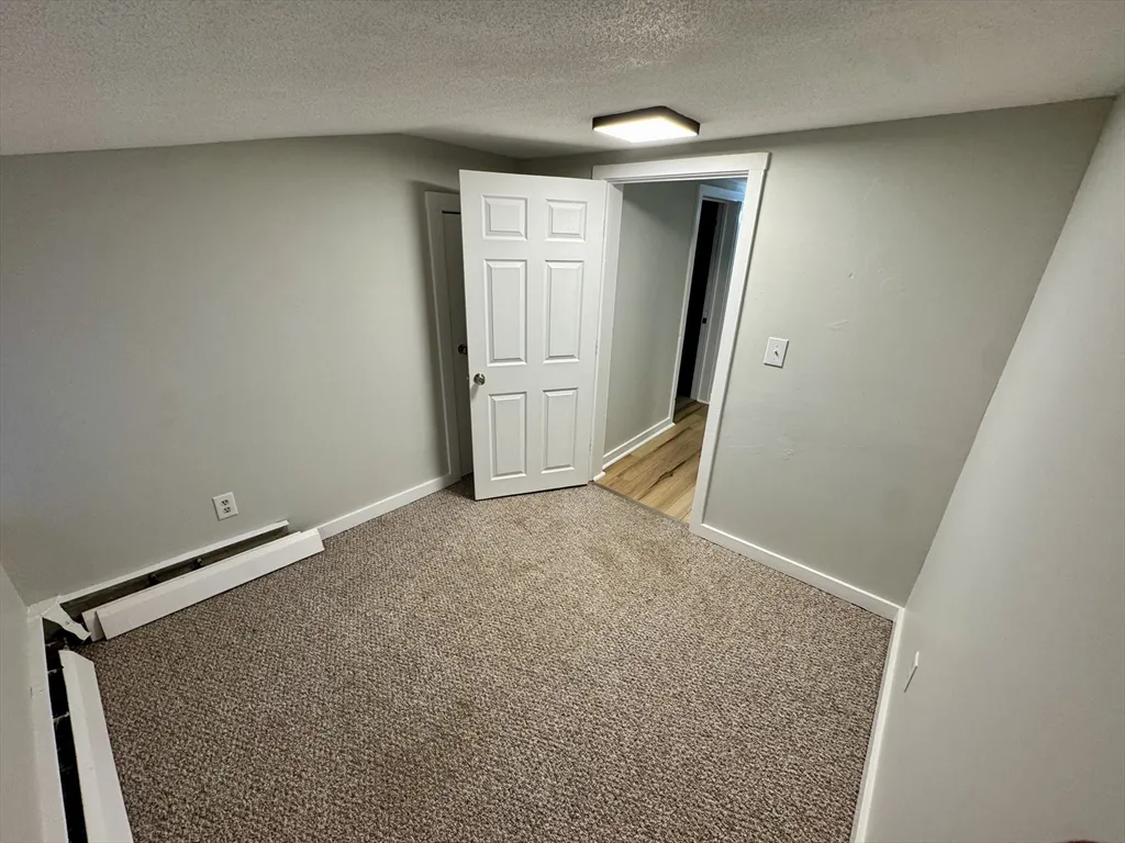 25 1/2 Porter St, Taunton