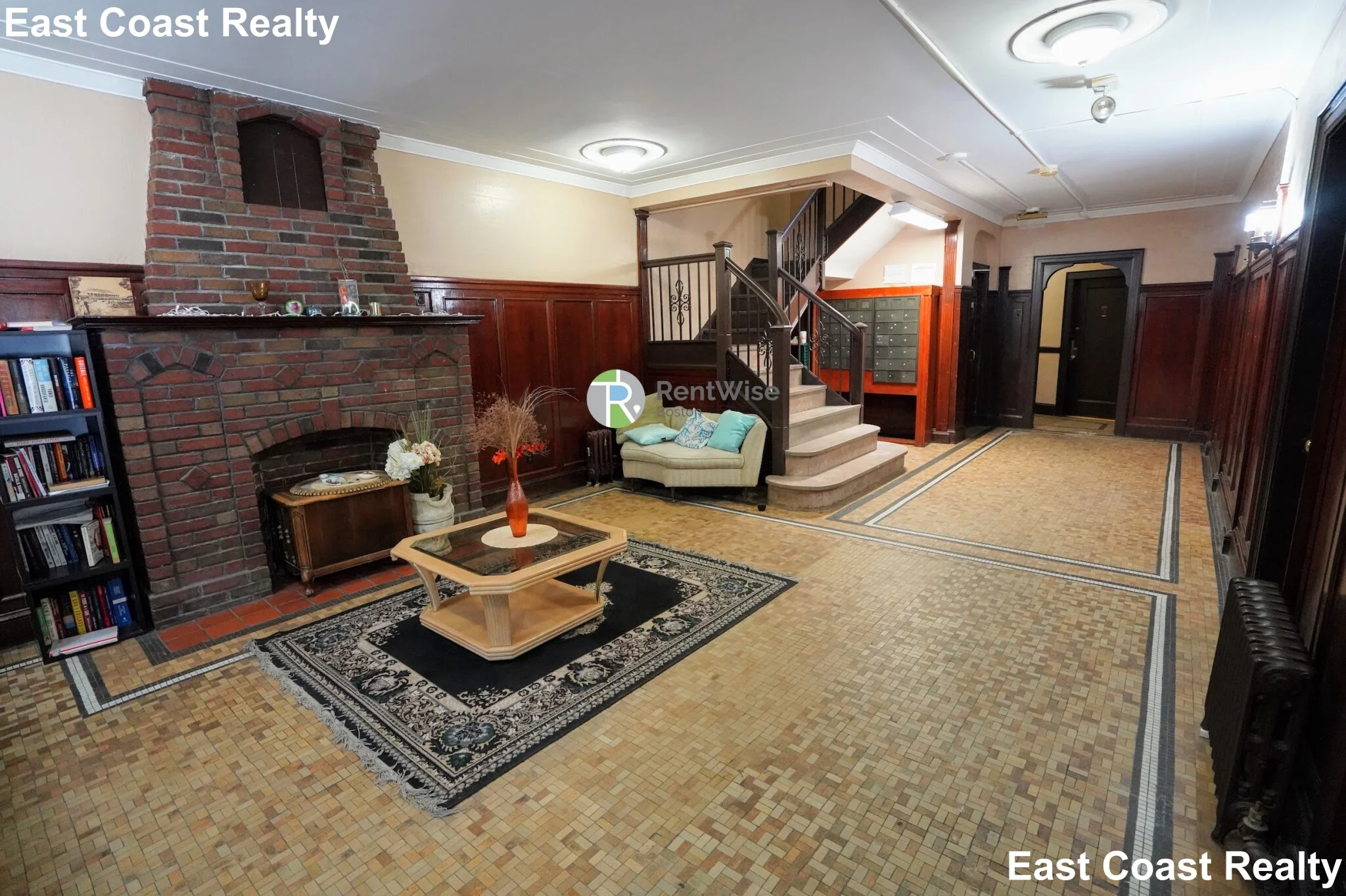 2045 Commonwealth Ave, Brighton