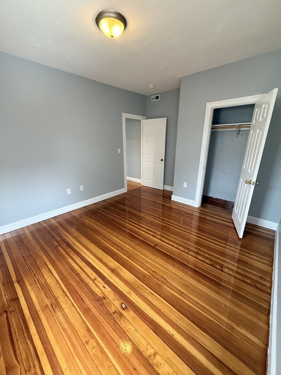 33 Lithgow, Dorchester