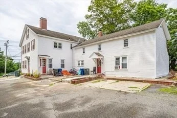 901 Main St, Leominster