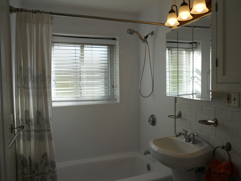 68 Bryon Rd, West Roxbury