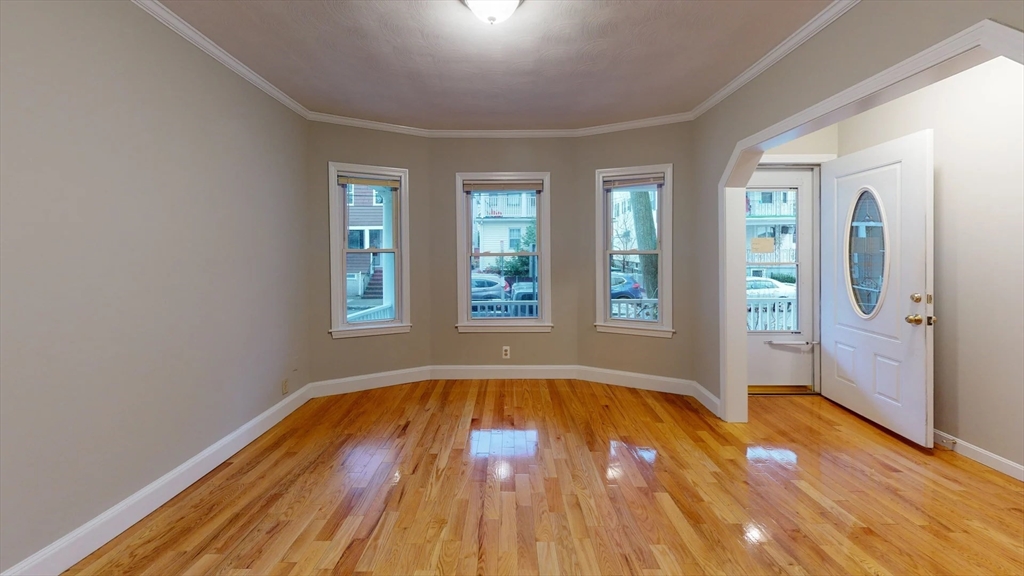 5 Edgar Ter, Somerville