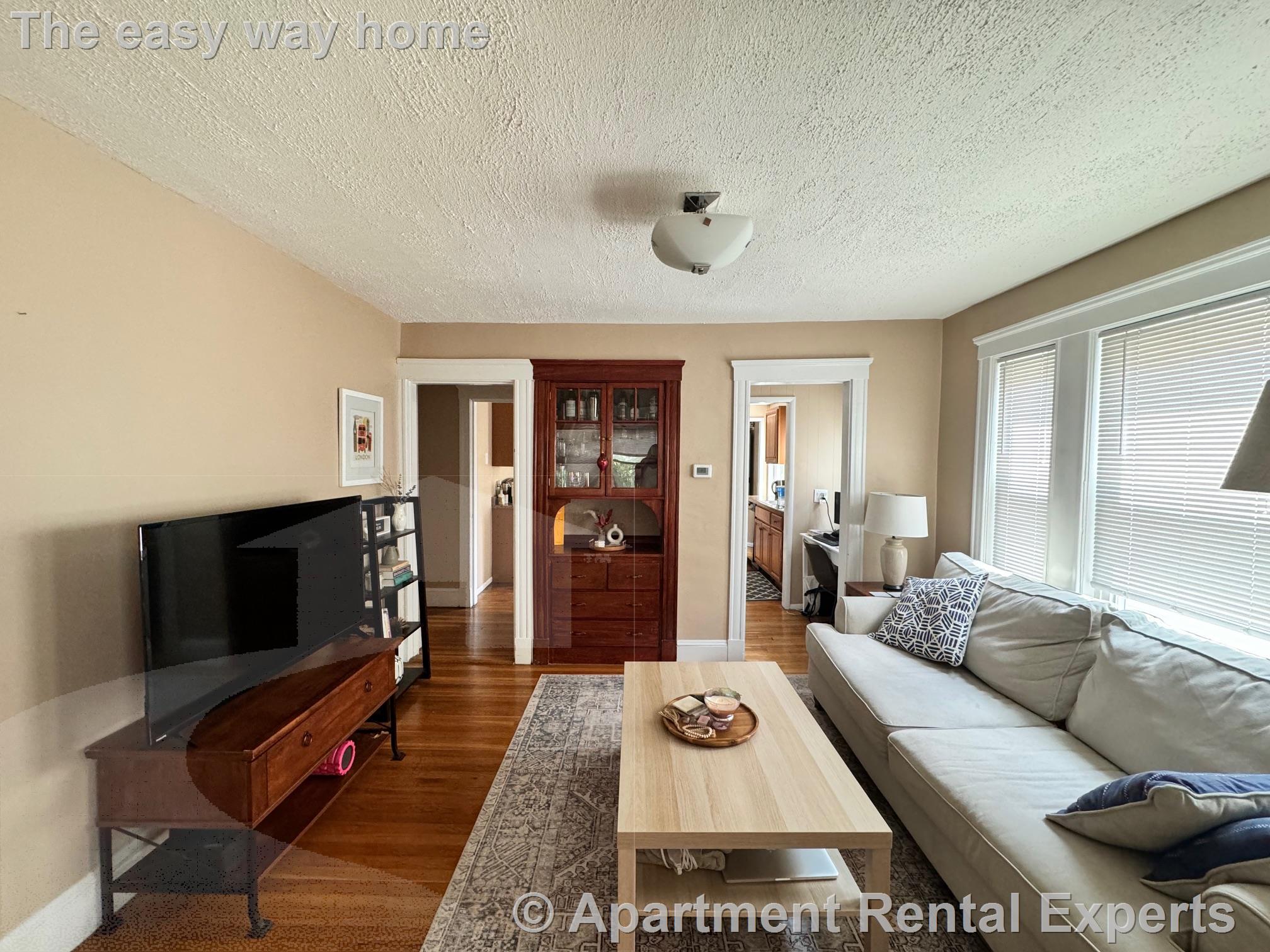 44 Clarendon Ave, Teele Square