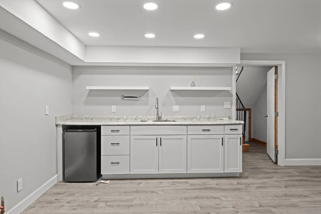 330 Swains Pond Ave, Melrose