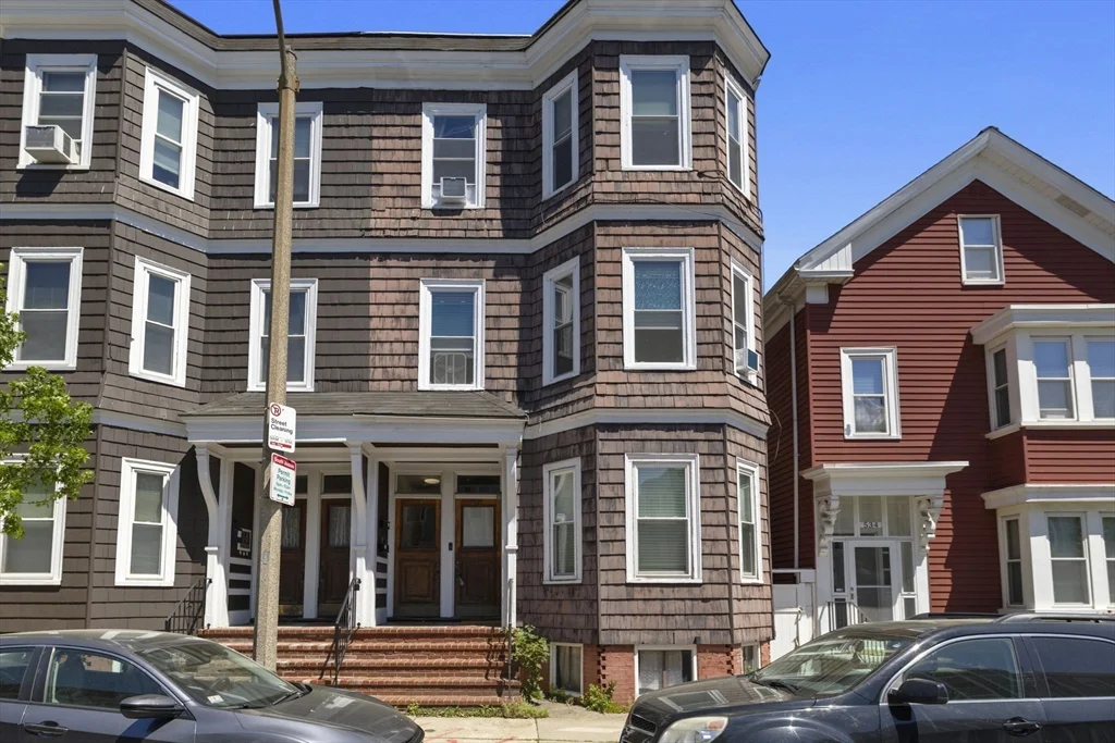 530-532 E Sixth St, South Boston
