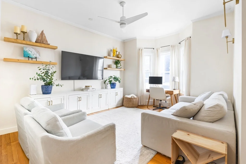 171 H St, South Boston