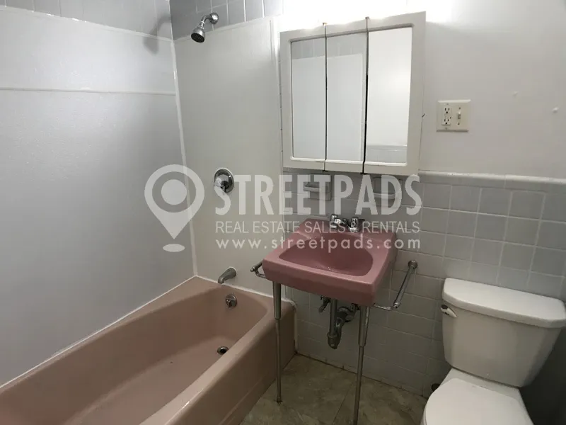 312 Tappan St, Aspinwall Hill