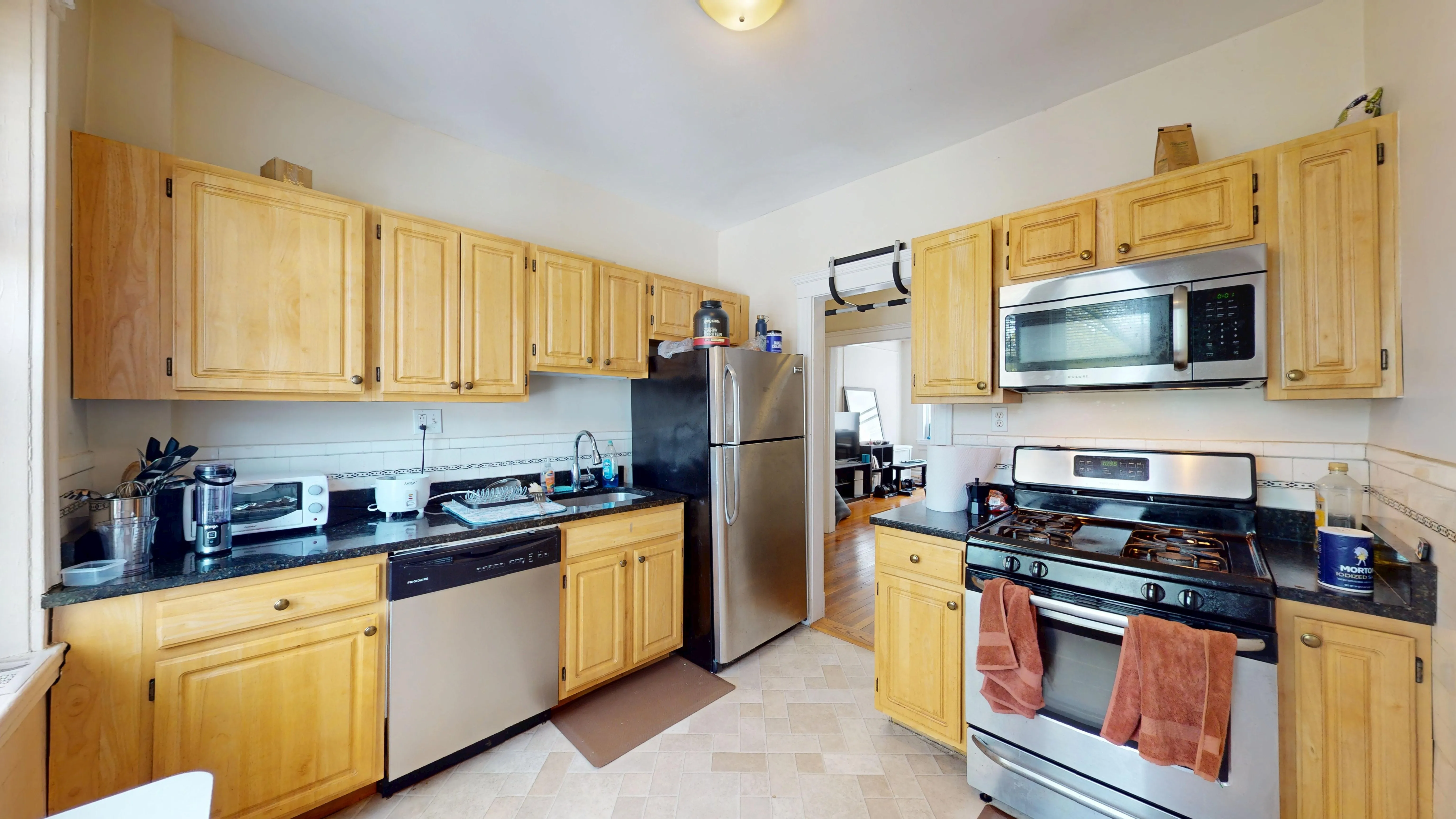 203-205 Winthrop Rd, Aspinwall Hill