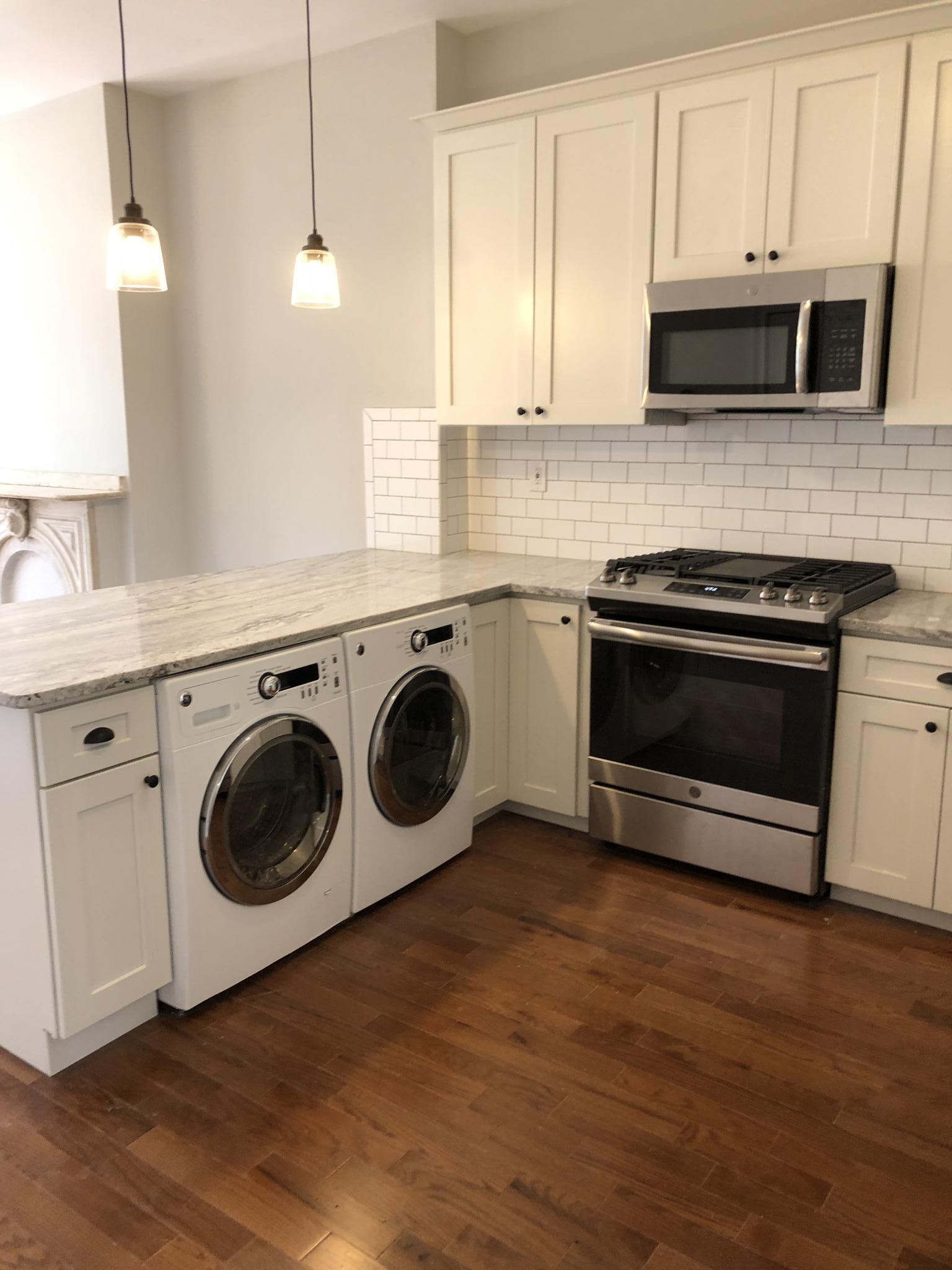 12 Chelsea Ter, East Boston