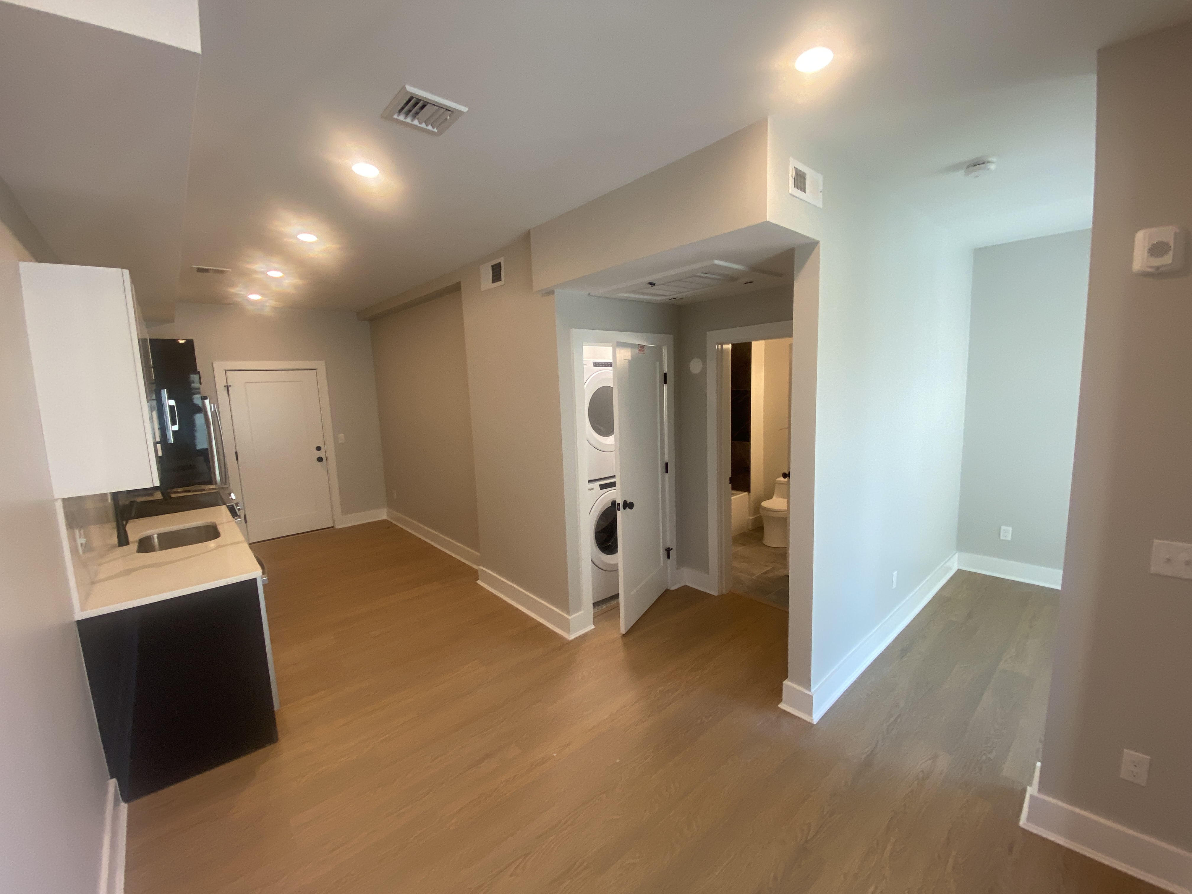 379 Somerville Ave, Prospect Hill