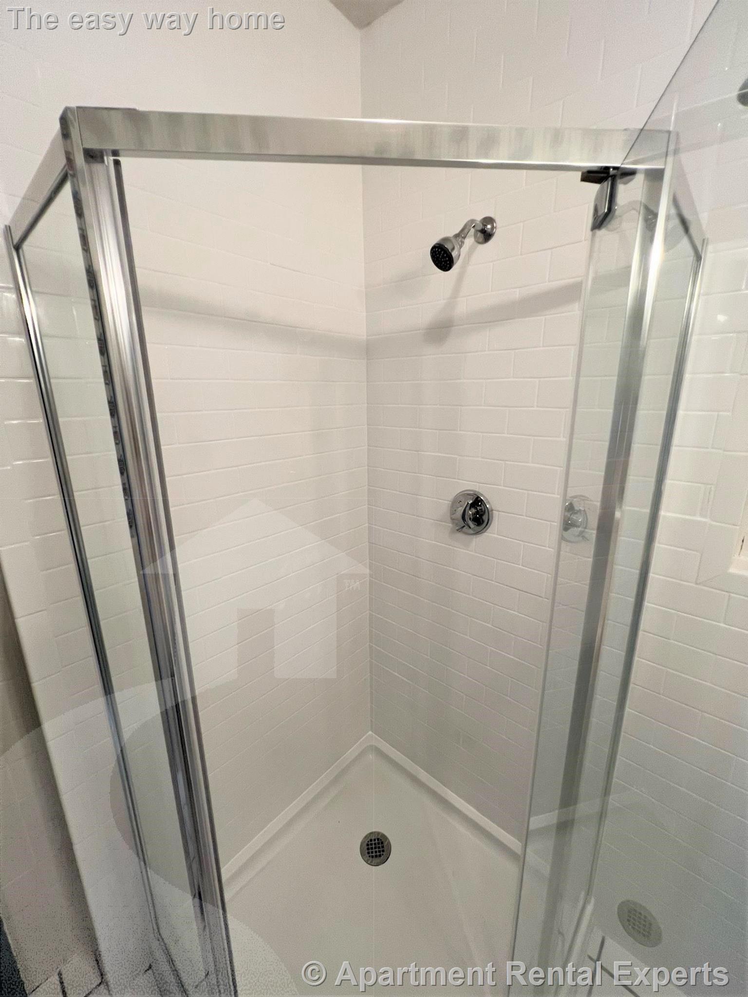 186 Powderhouse Blvd, Teele Square