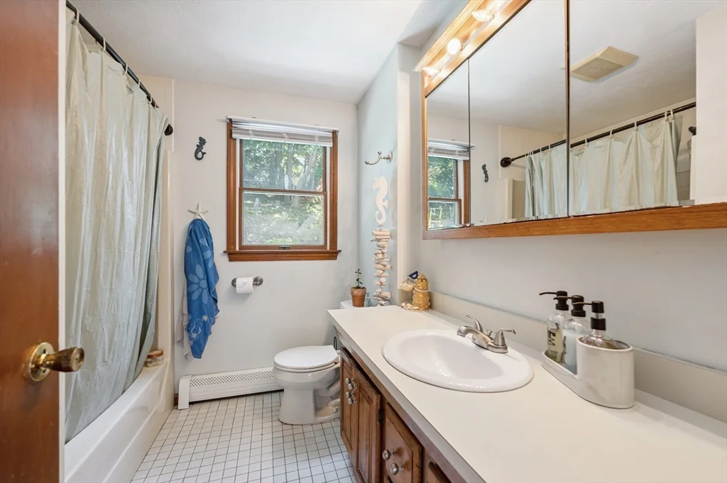 24 Johnson St, Malden