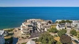 35 Oceanside Dr, Hull