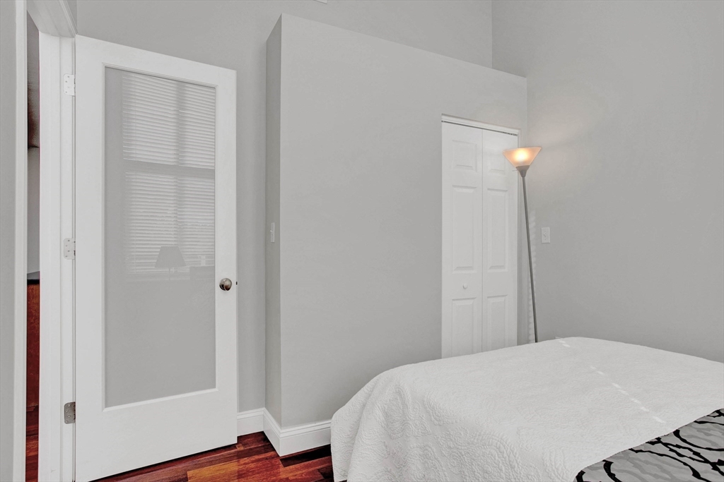 841 Parker St, Mission Hill