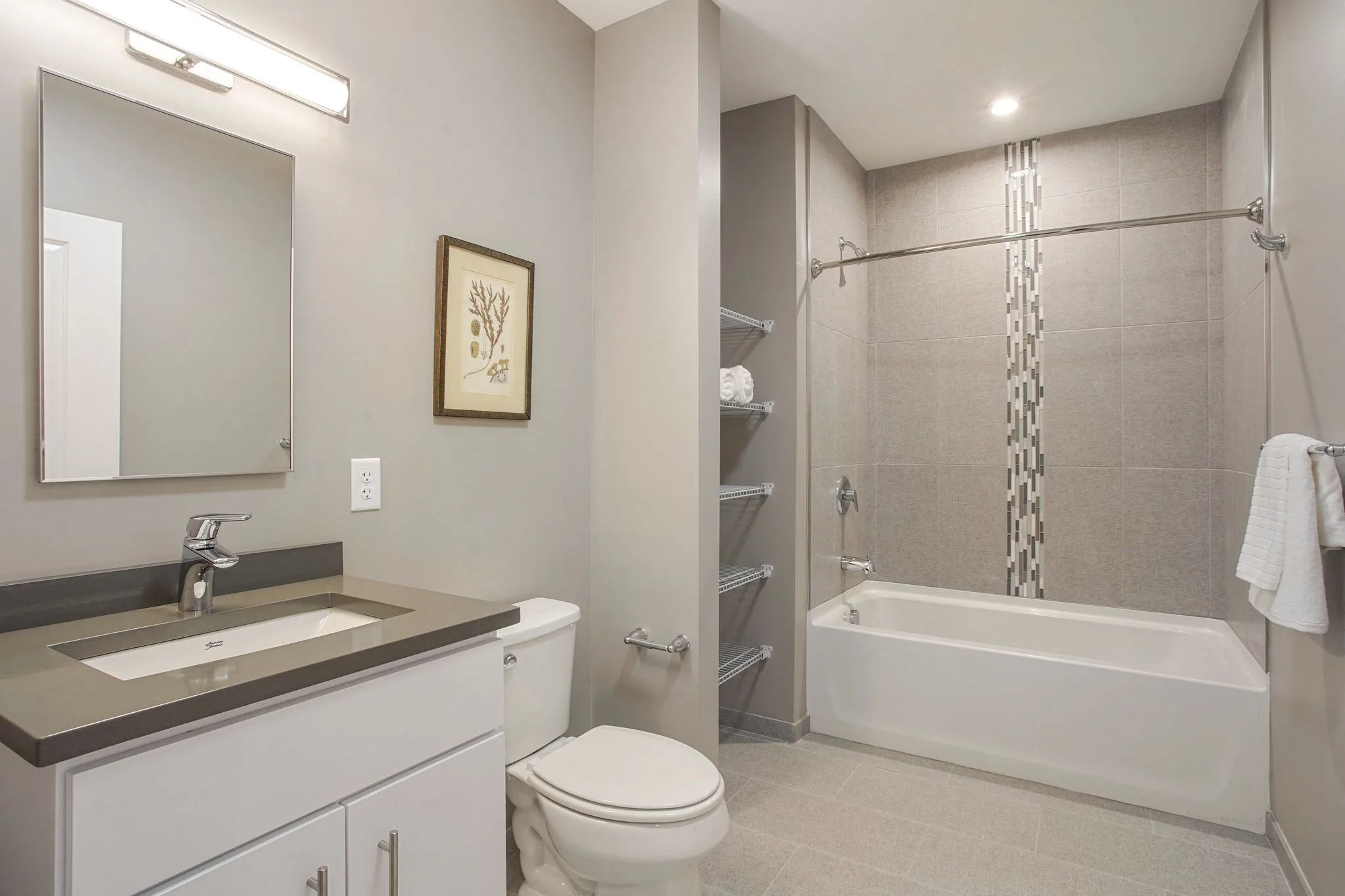 10 Essex St, Central Square