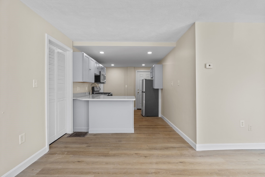 276 W 3rd St, South Boston