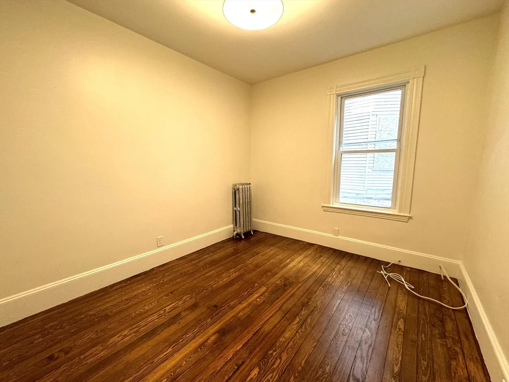 11 East Milton Rd, High Street Hill