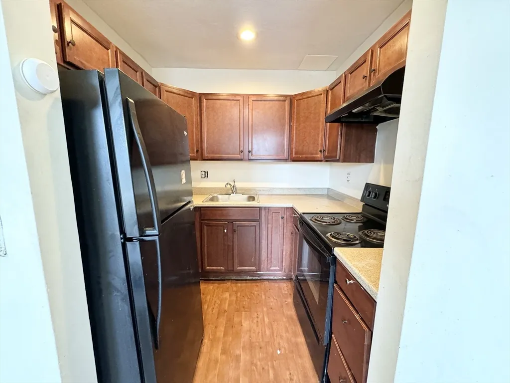 13 Ruggles St, Roxbury