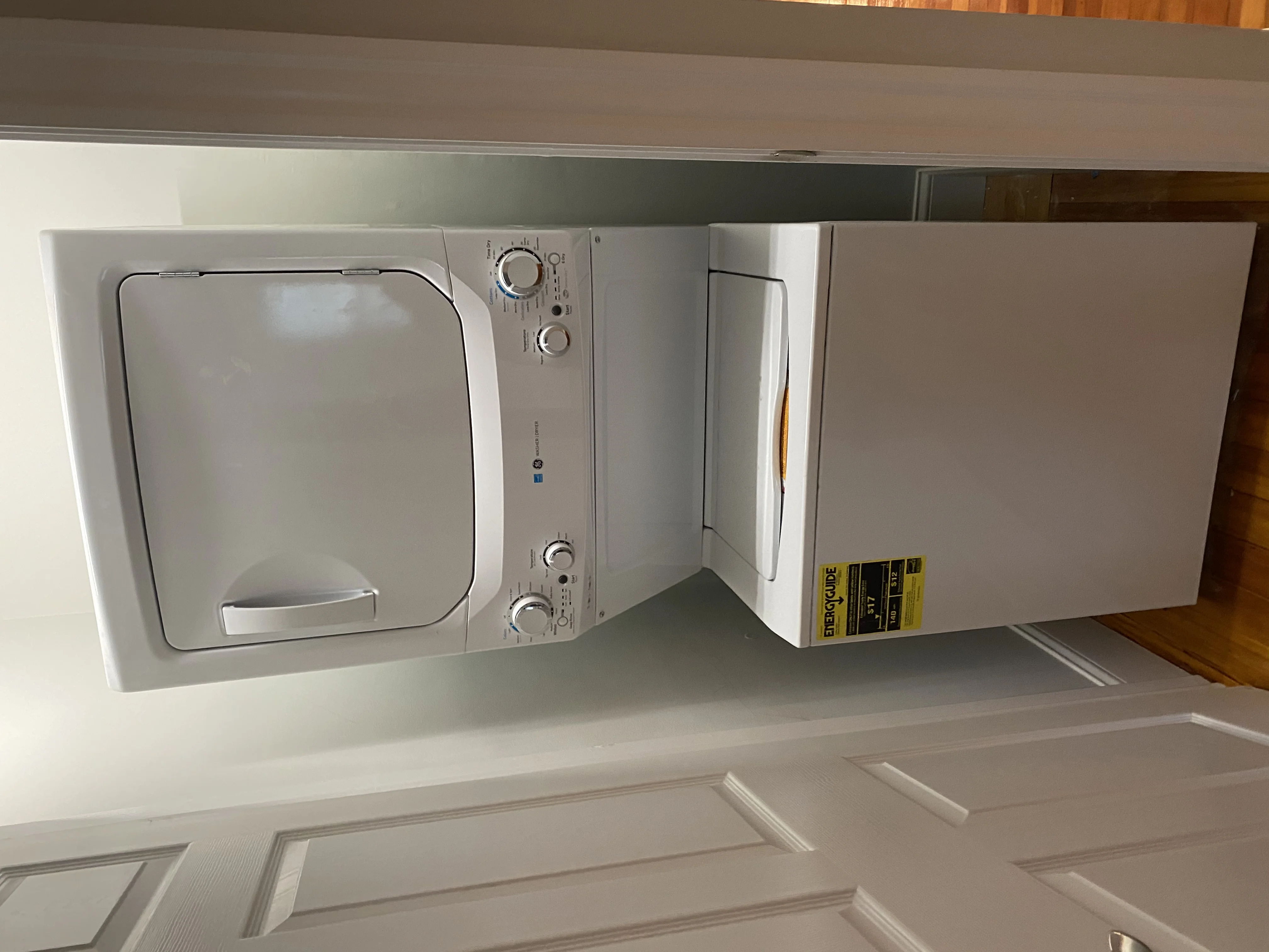 305 Highland Ave, Powder House Square