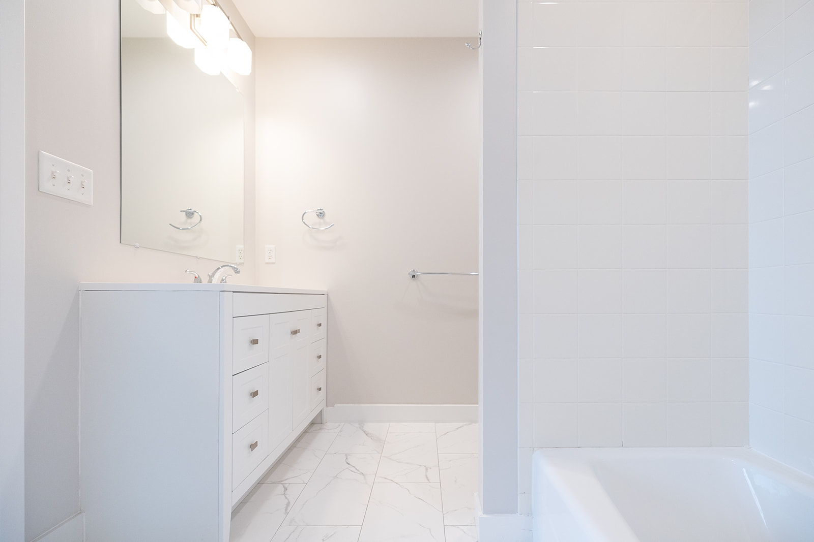 490 Harrison Ave, South End