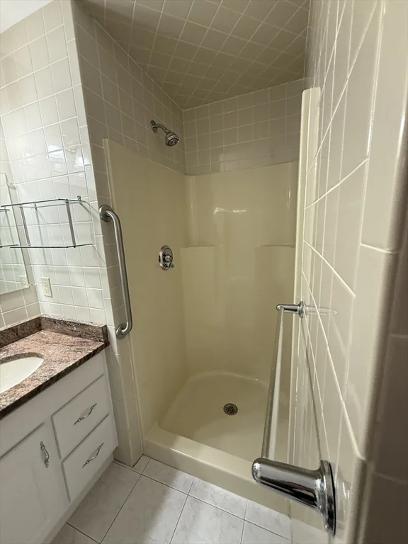 45 Christopher Dr, Methuen