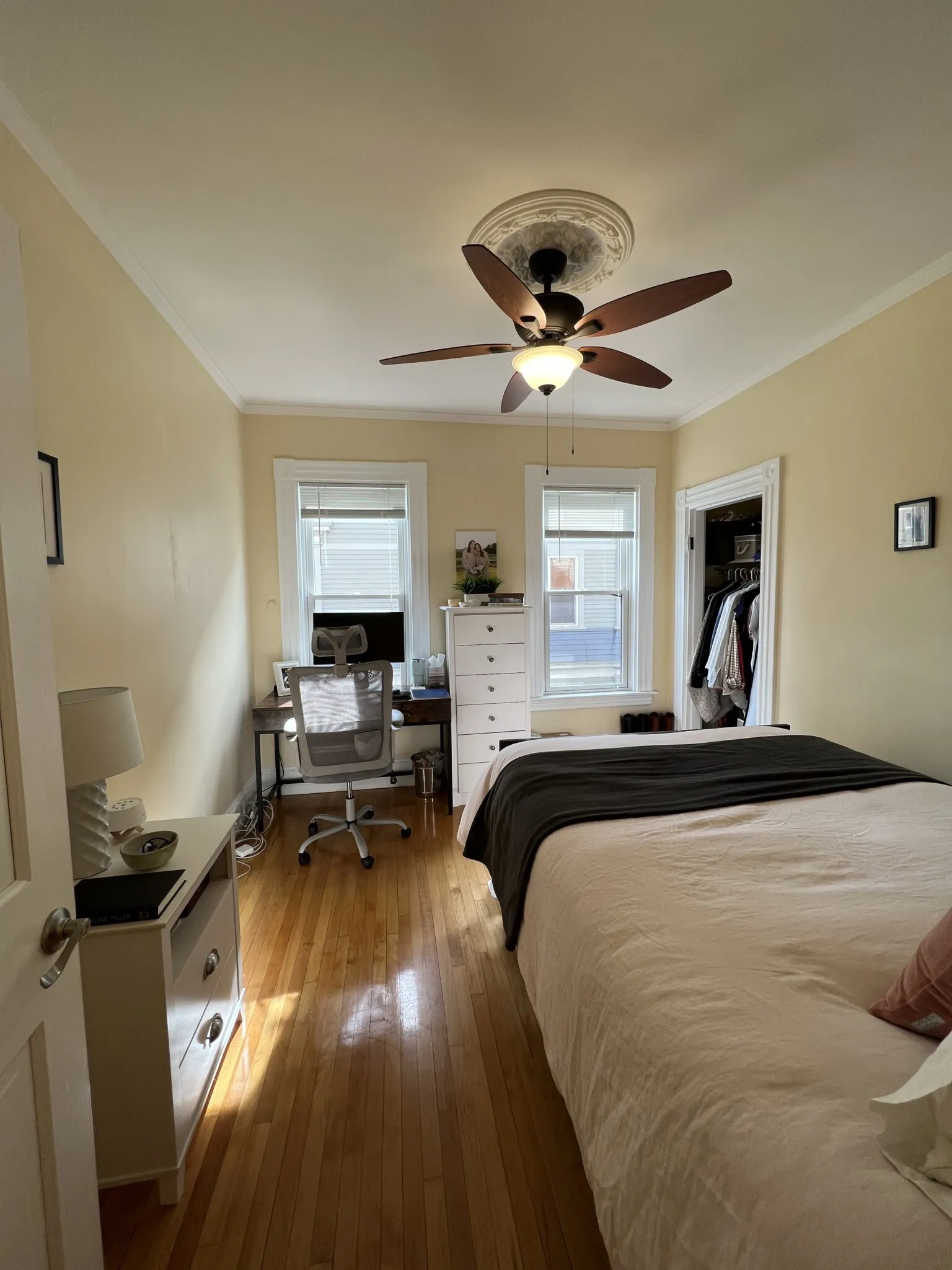 176 Elm St, North Cambridge